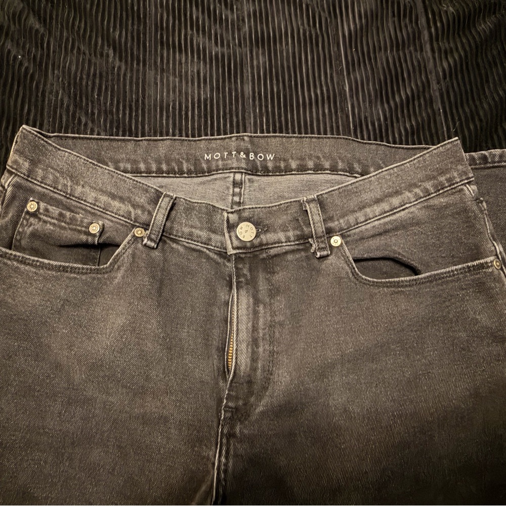 Men's Mott & Bow Jeans size 33
